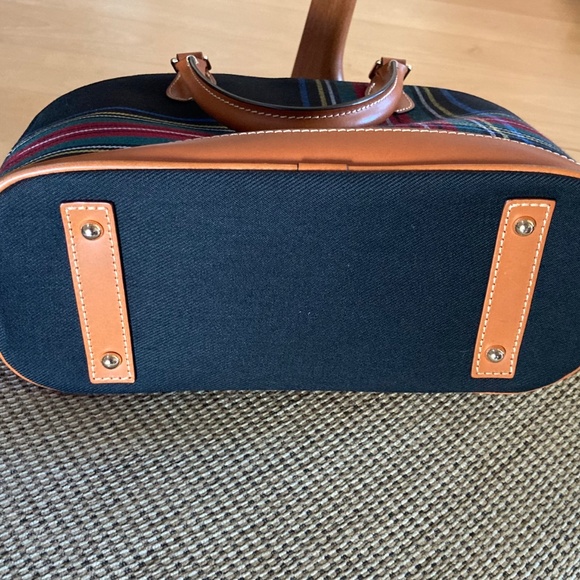 Dooney & Bourke NWT Black Tartan Plaid Zip Zip Satchel | Classic Structured Bag - Picture 6 of 12